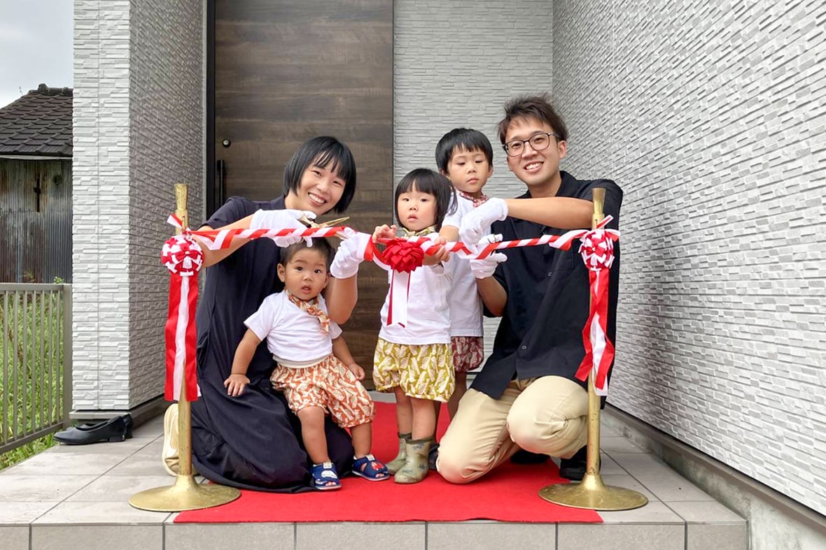 お引渡し式 乾杯のイメージ